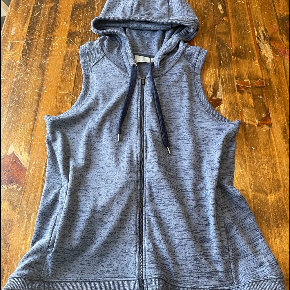 Athleta zip up hooded vest size S
